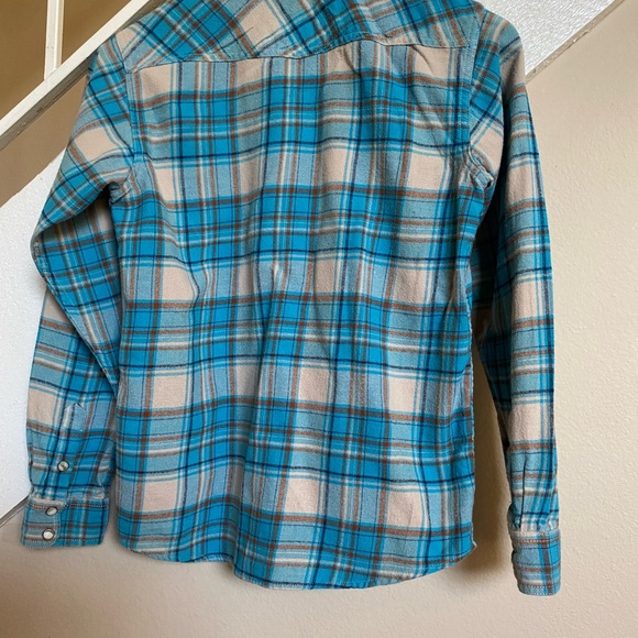 Ariat Turquoise and Beige Checkered Shirt - Picture 2 of 12